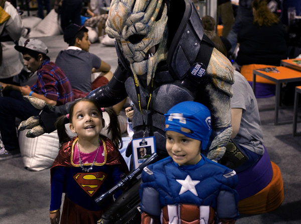 ct-chicago-comic-con-2012-pg-009Tribune